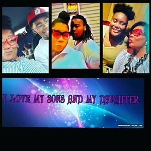 Meet your Posher, Kay